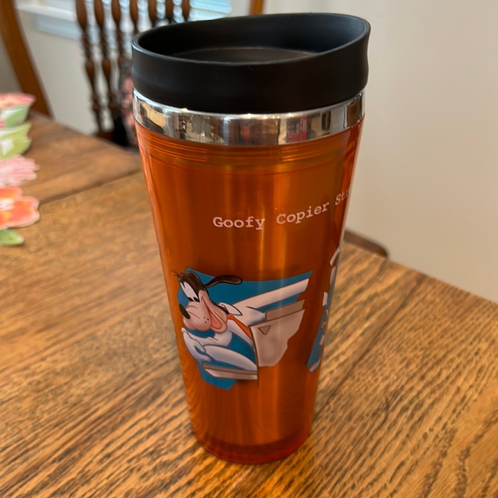 Trudeau Goofy timber making copies